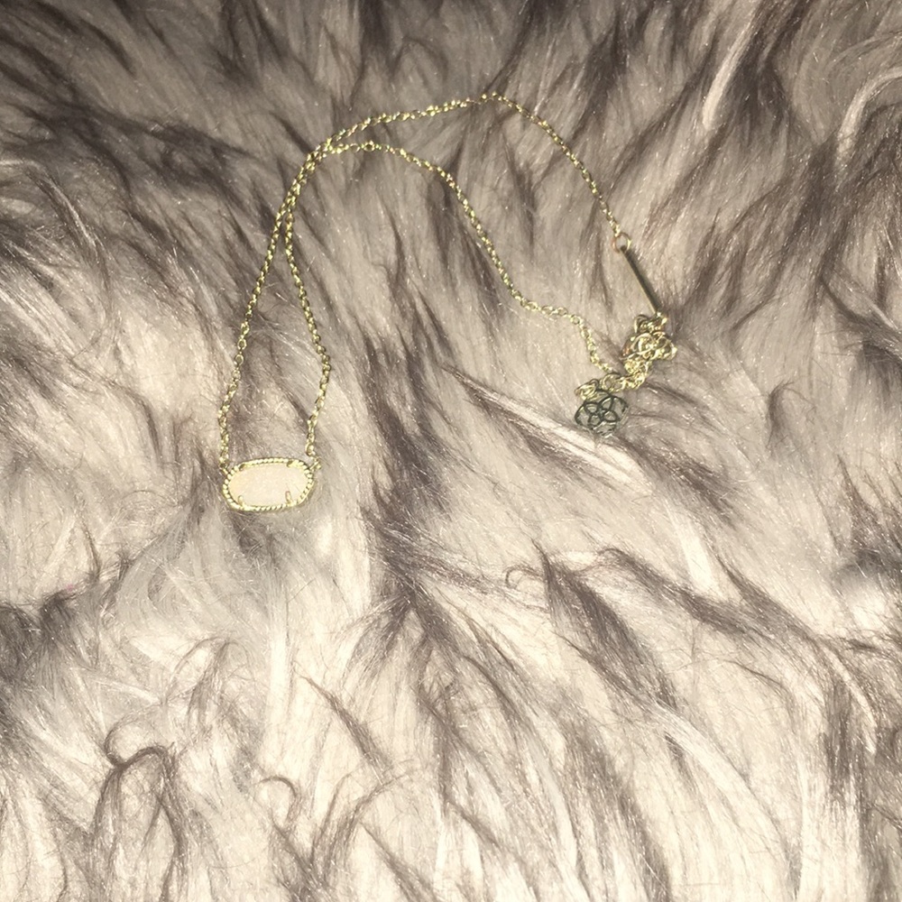 Kendra Scott Necklace